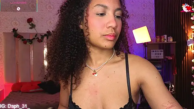Daphnne_tay webcam