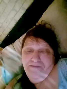 Apeesynka55211 webcam