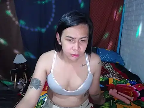 BriannaCruz24 webcam