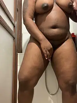 Annirouss_02 Live Cam