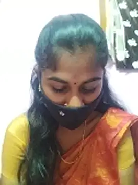 Tamil_Hot_RoyalQueen webcam