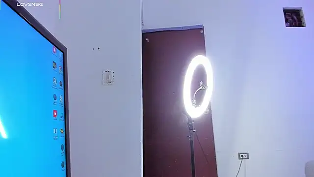 elizabeth_lamer webcam