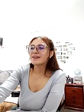 bellastorme04 webcam