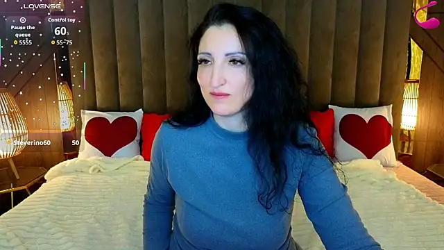 missrossi - MissRossi's free webcam