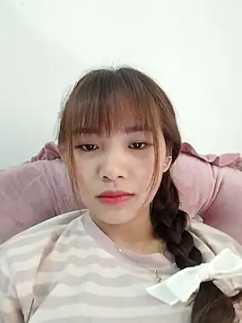 linkly-ly - Linkly-ly's free webcam - UK Sex Cams