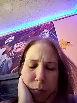 023thickandjuicy07 webcam