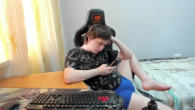 iliaskrislove webcam