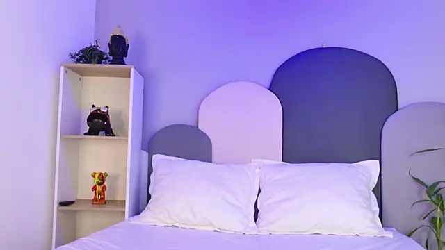 TaraCarson live sex cam