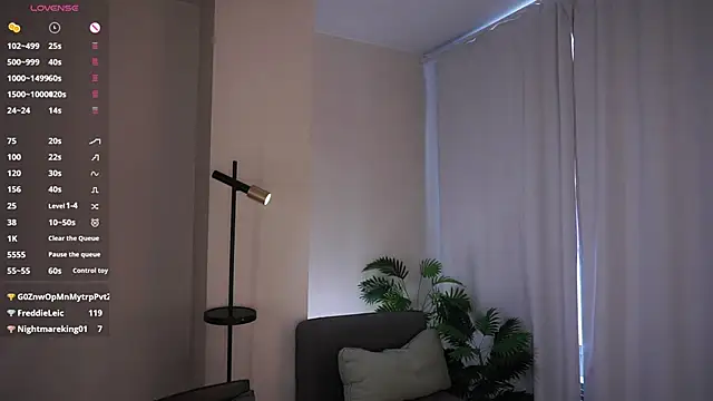 ClarineCasebolt webcam