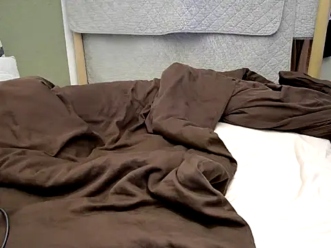 marthabriest - MarthaBriest's free webcam - UK Sex Cams