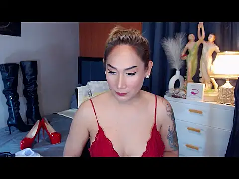 Allysonevanns webcam