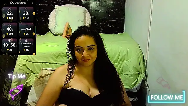 _naughty_milf webcam