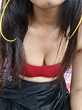 CuteSarikaLIVE webcam