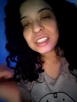 Miss_Carmilla webcam