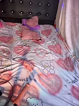 CharlotteMillers webcam