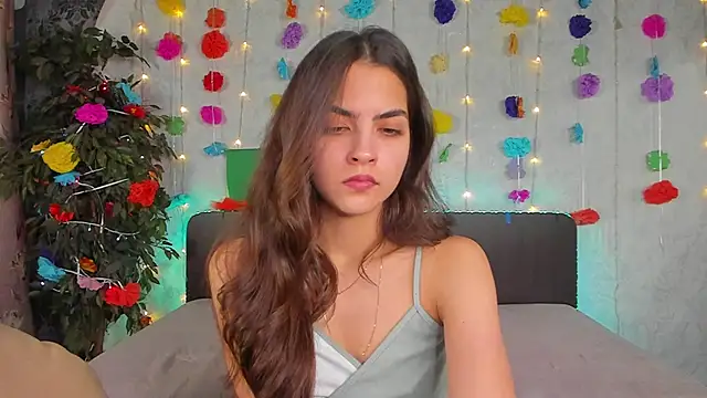 Milana_Crystal_ webcam