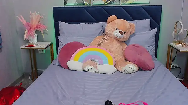 Curvy_Dynamite_ webcam