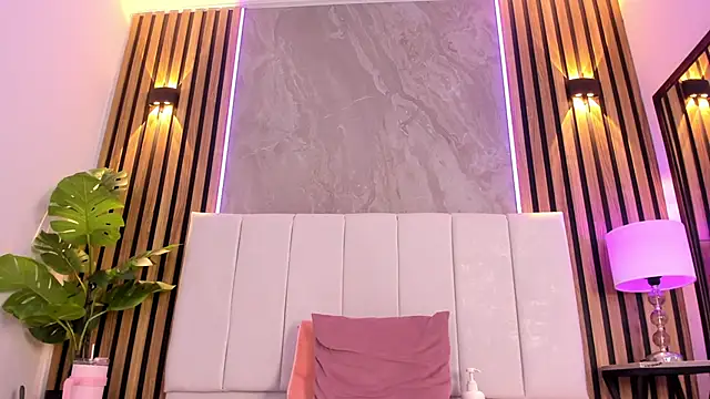 Carlotta_de_velour webcam