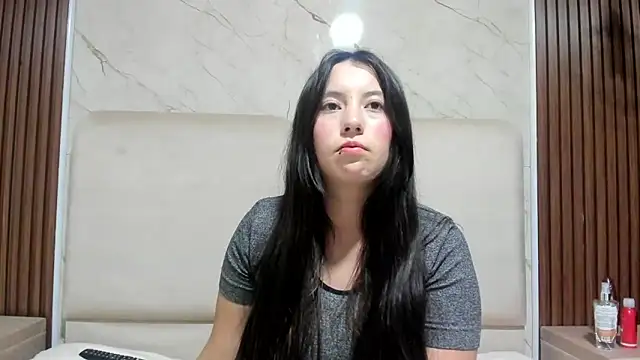 PalomaAguilarx69 webcam