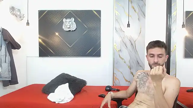 KingOfTemptation webcam