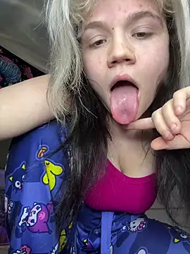 Cutiepiespanks's live cam