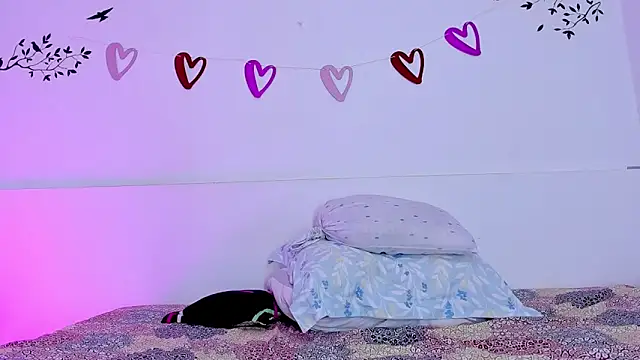 ayheleensexygirl- webcam