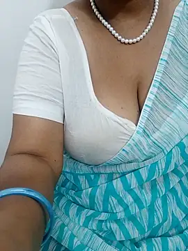 tamil_aishu09 - Tamil_aishu09's free webcam - UK Sex Cams