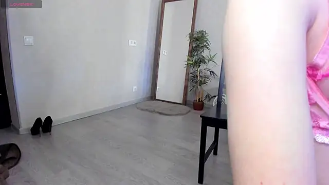 Camilla_Kelly webcam