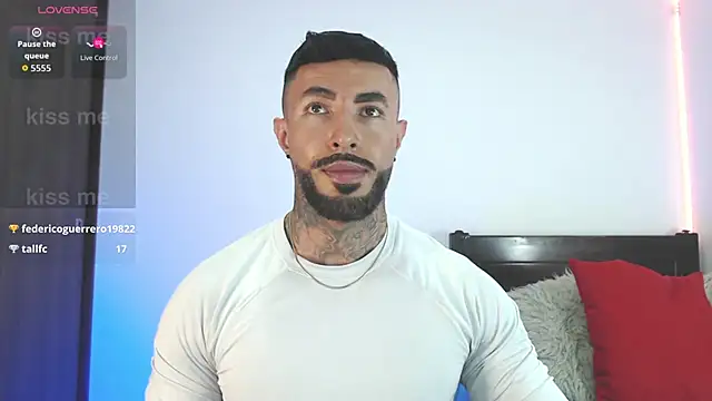 andrea_de_lucaa webcam