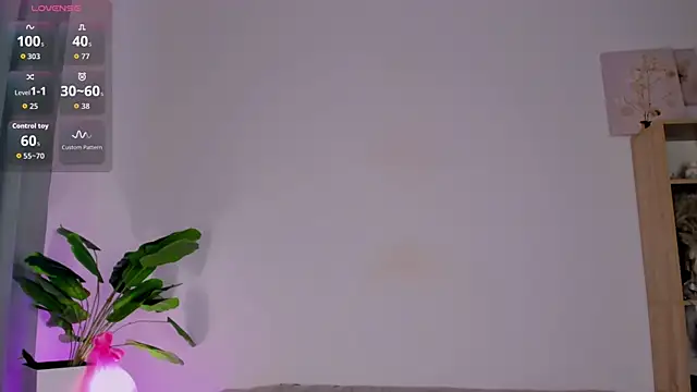 Ice_Strawberry webcam