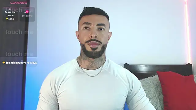 andrea_de_lucaa webcam