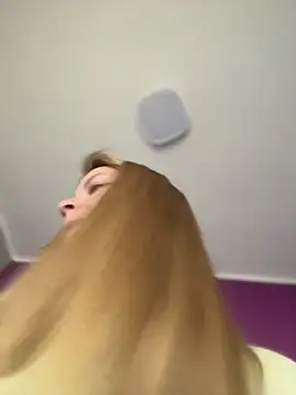 AnastasiaAniess live sex cam