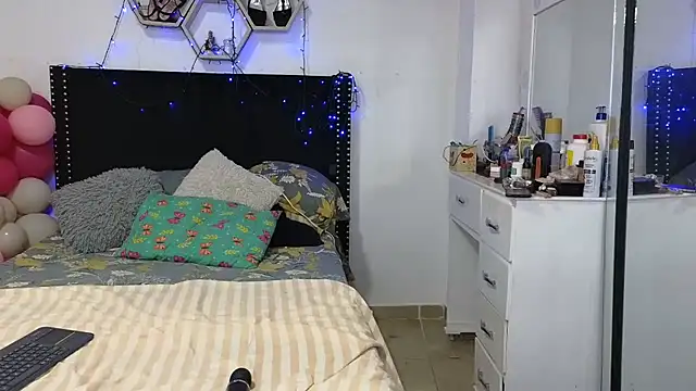 charlotte_077 webcam