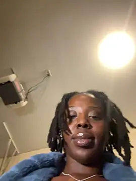 choclatepeaach webcam