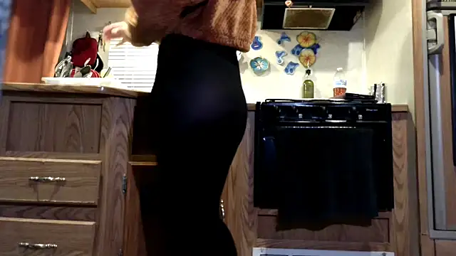 sexyinpantyhose - Sexyinpantyhose's free webcam - UK Sex Cams