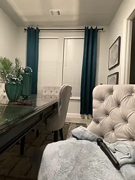 Exotic_Queen_ webcam