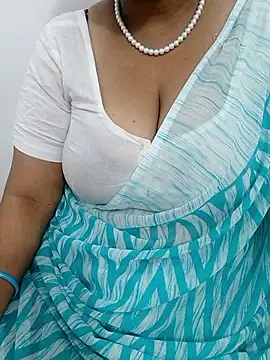 Tamil_aishu09 webcam