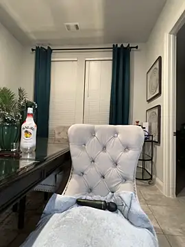 Exotic_Queen_ webcam