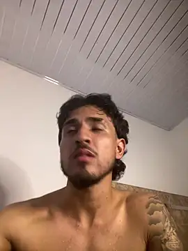 Kriss_Edwards webcam