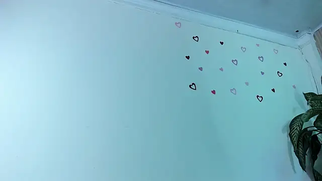 sofiawhites - SofiaWhites's free webcam - UK Sex Cams