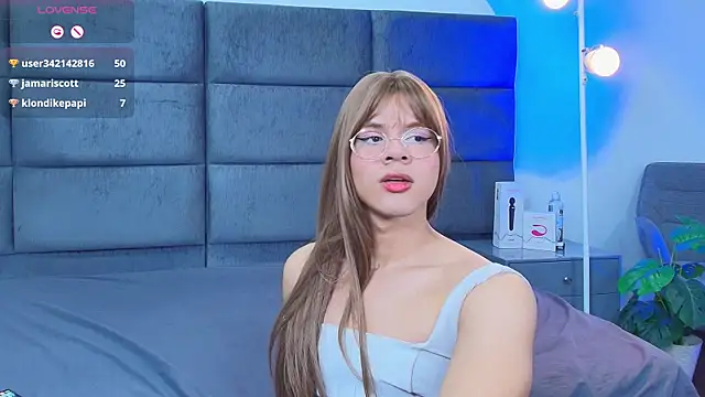 Lana_Presscot webcam