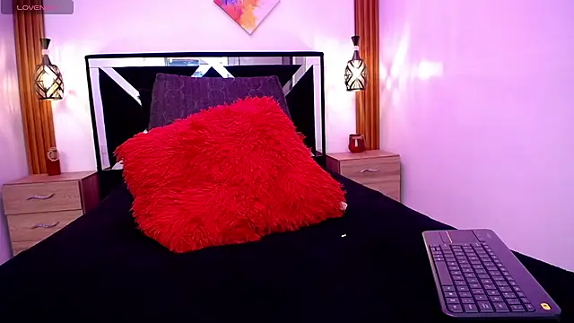 SCARLETT_INK_ webcam