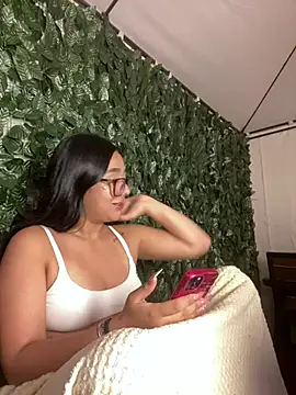 Violetta_pinkk1 webcam