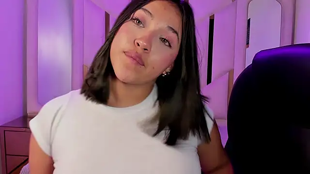 IsabellRodriguez18 webcam