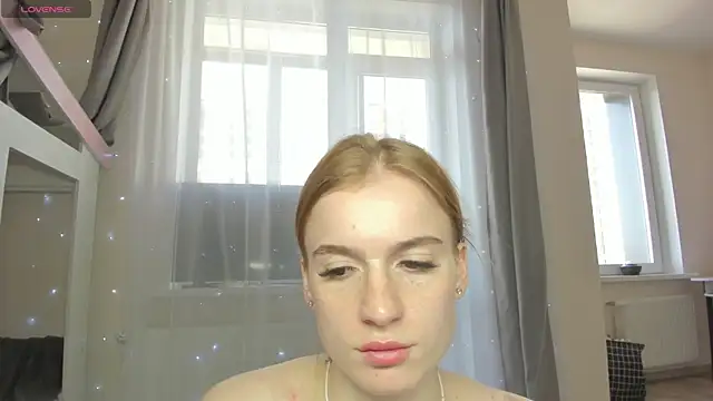 Stacey_Brow webcam