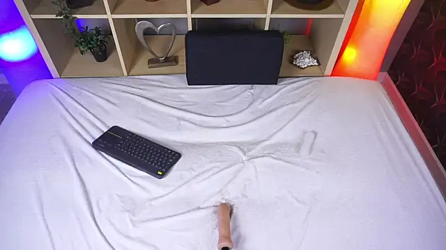 RaquelLust live sex cam