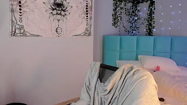 boozekirs_ (F teen) - Massage boobs