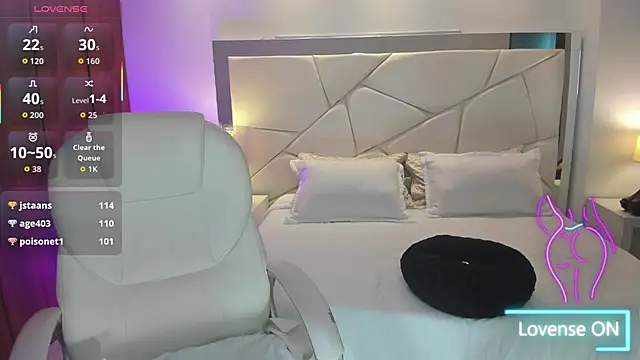 Natasha_Kiim_ webcam