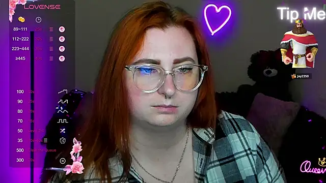 Alicia_love00 webcam