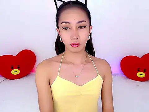 Sweet_kittyxx webcam